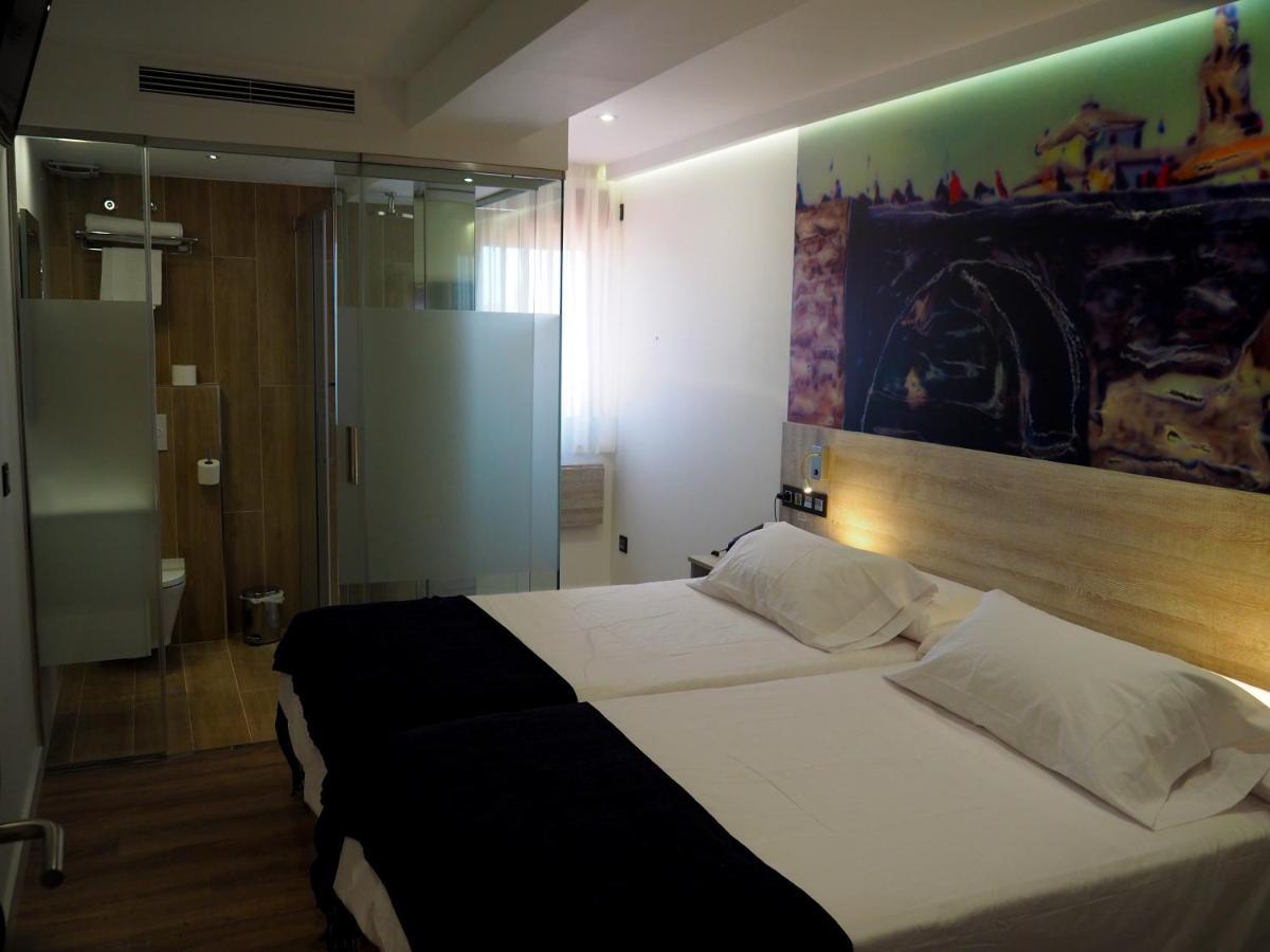 Hostal Don Suero De Quinones Оспіталь-де-Орбіґо Екстер'єр фото