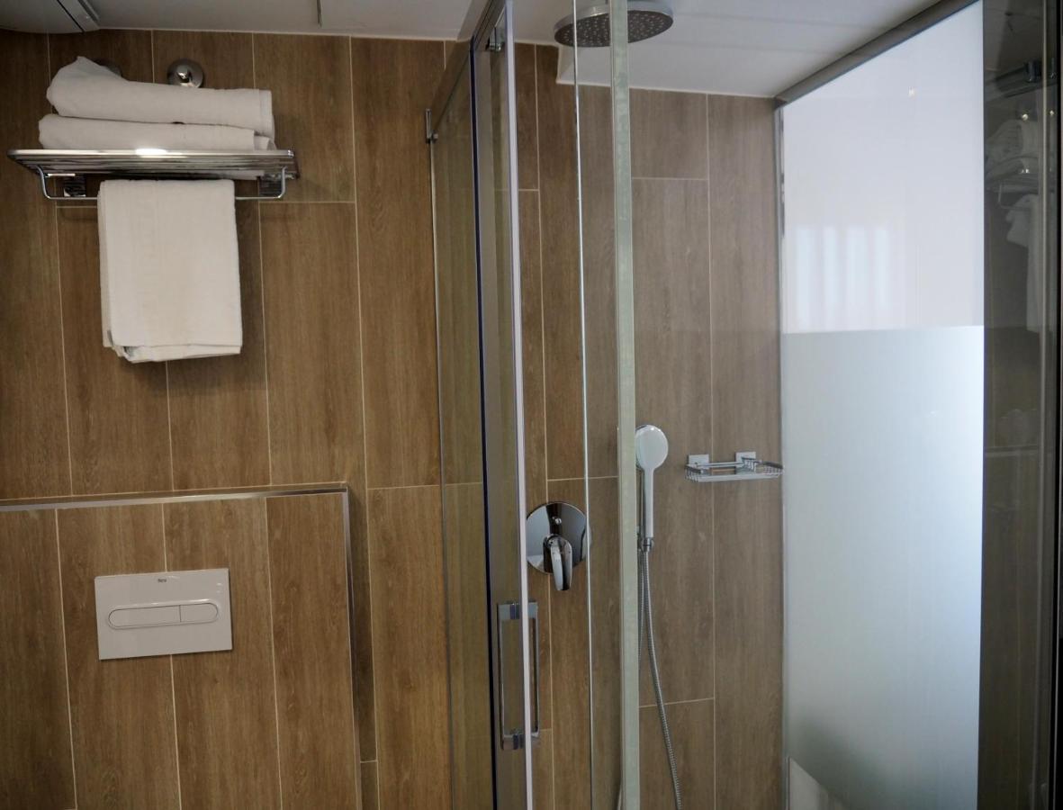 Hostal Don Suero De Quinones Оспіталь-де-Орбіґо Екстер'єр фото