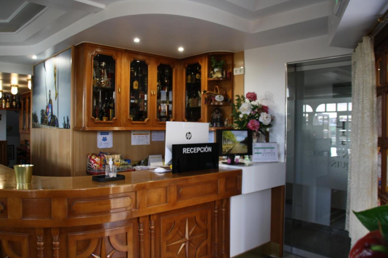 Hostal Don Suero De Quinones Оспіталь-де-Орбіґо Екстер'єр фото