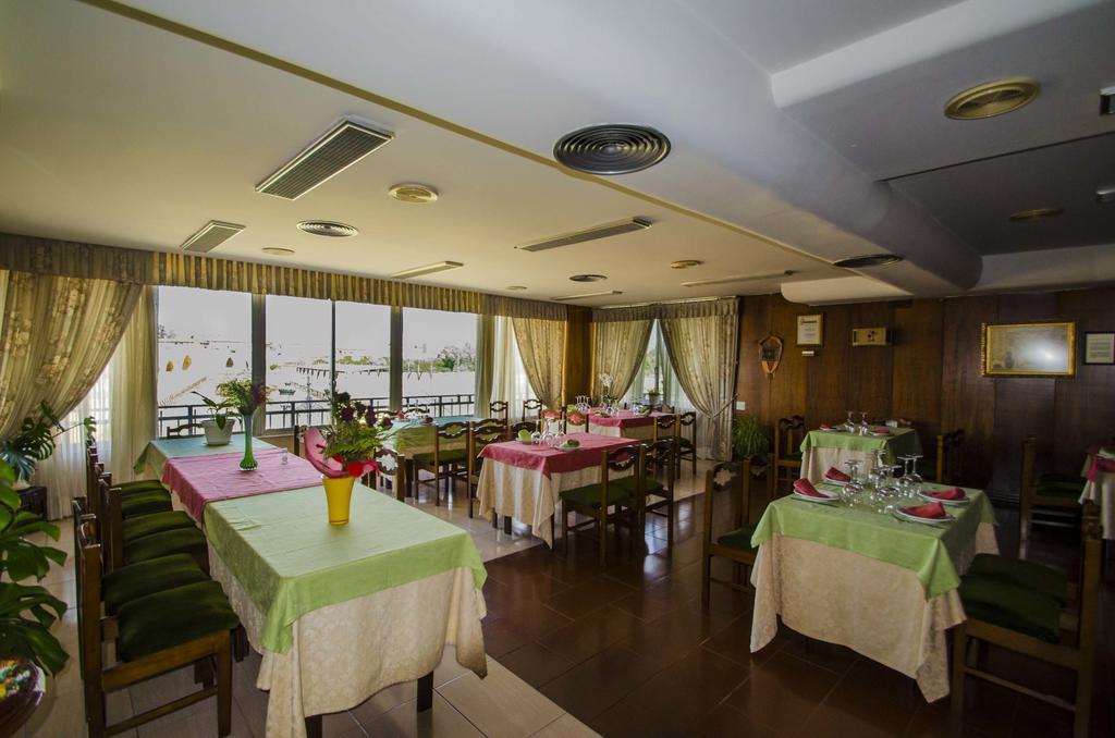 Hostal Don Suero De Quinones Оспіталь-де-Орбіґо Екстер'єр фото
